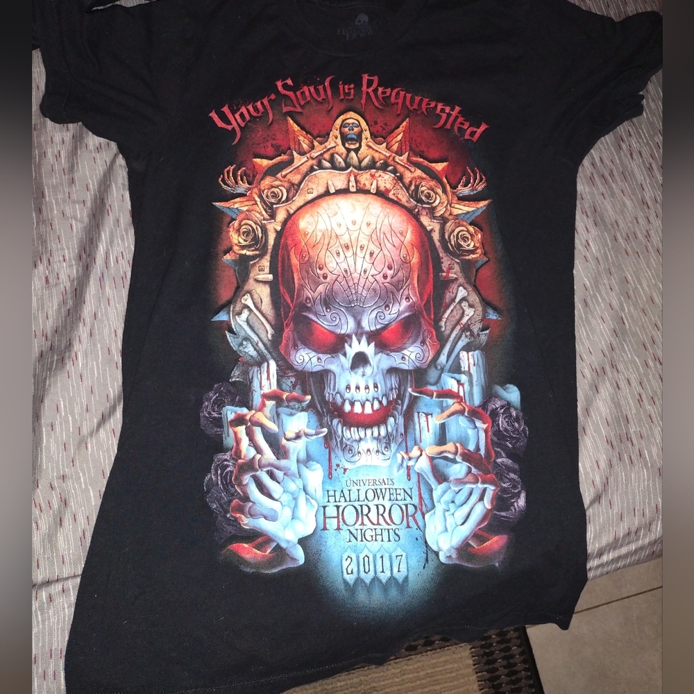 2017 HHN t-shirt
